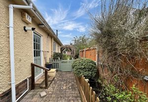 Photo 24- click for photo gallery